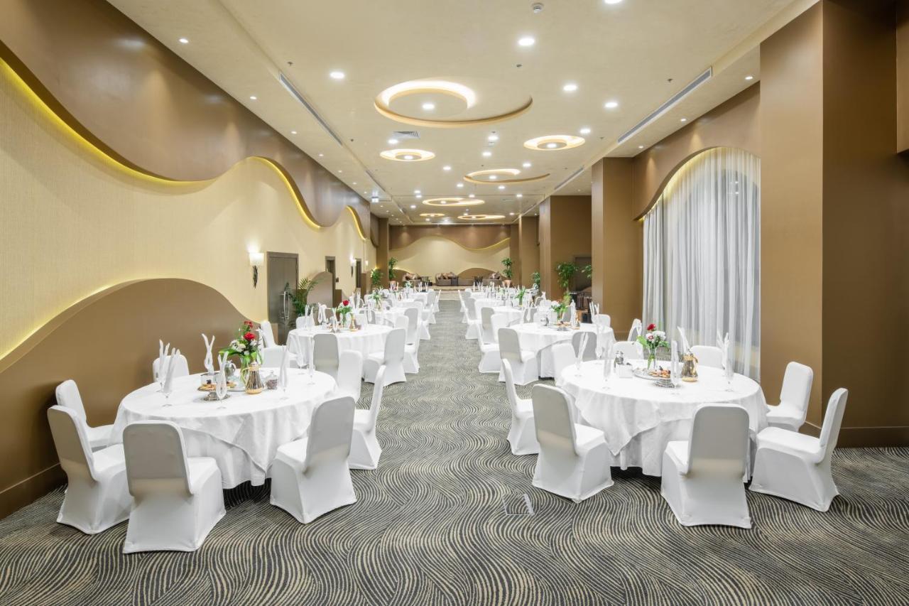 Millennium Makkah Al Naseem Мекка Экстерьер фото The interior of the hotel