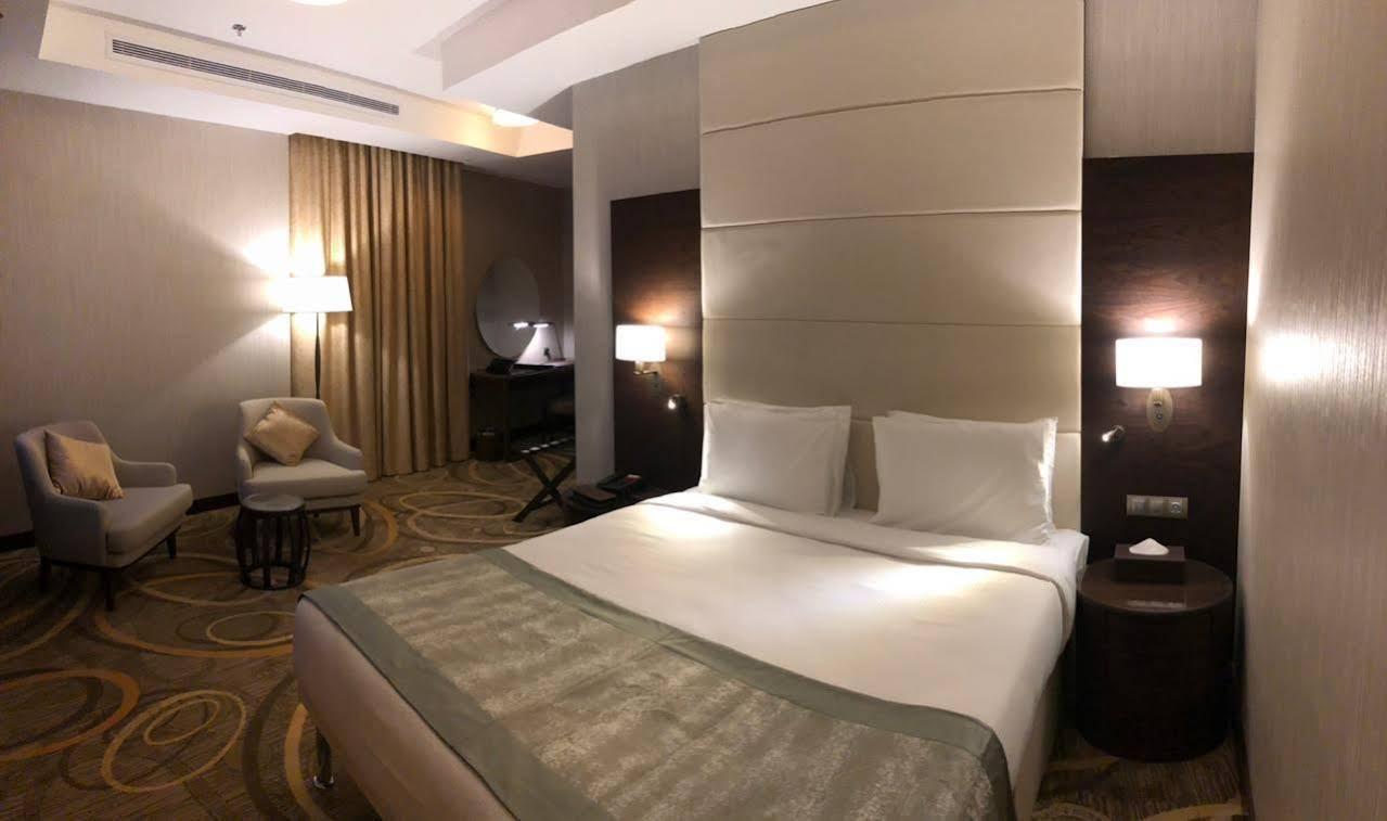 Millennium Makkah Al Naseem Мекка Экстерьер фото A room at the hotel